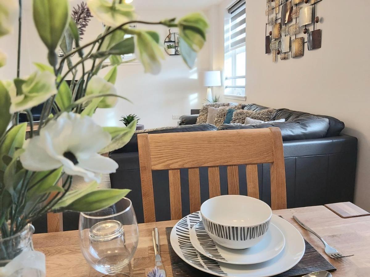 Inverness City Centre Apartment With Elevator And Google Chromecast Extérieur photo