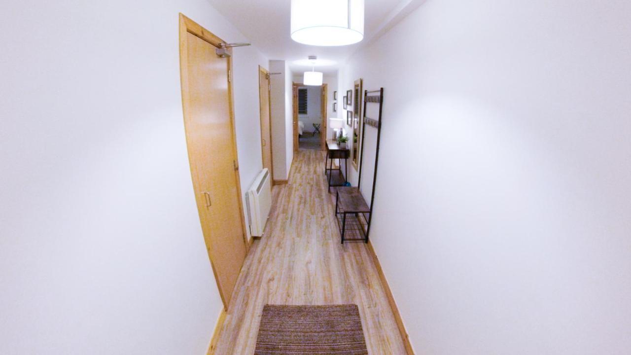 Inverness City Centre Apartment With Elevator And Google Chromecast Extérieur photo